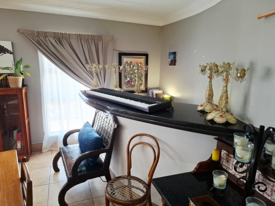 3 Bedroom Property for Sale in Baysvalley Free State